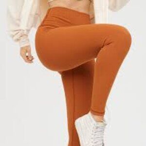 NWT: Offline by Aerie Real Me 7/8 Leggings Size Large